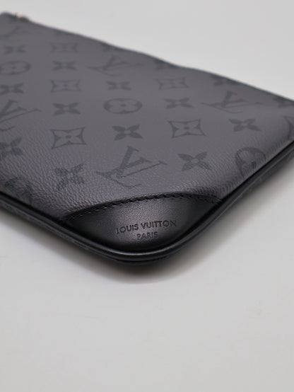 LOUIS VUITTON Trio三合一黑武士郵差包