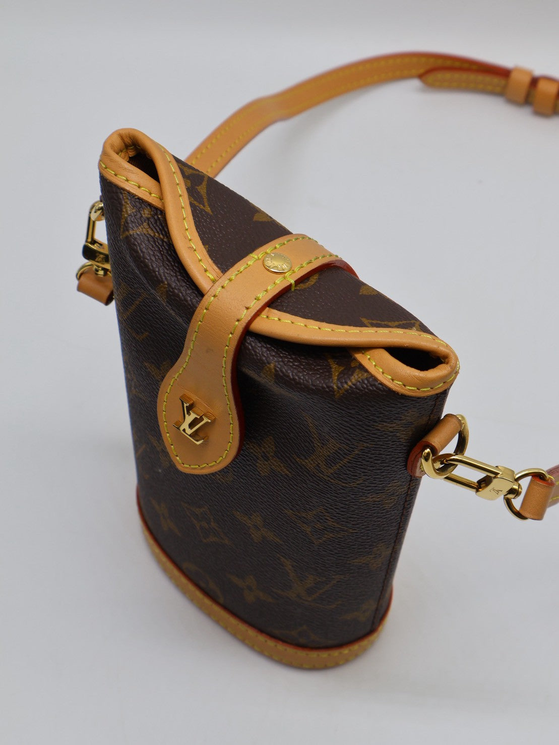 LOUIS VUITTON Fold Me薯條包