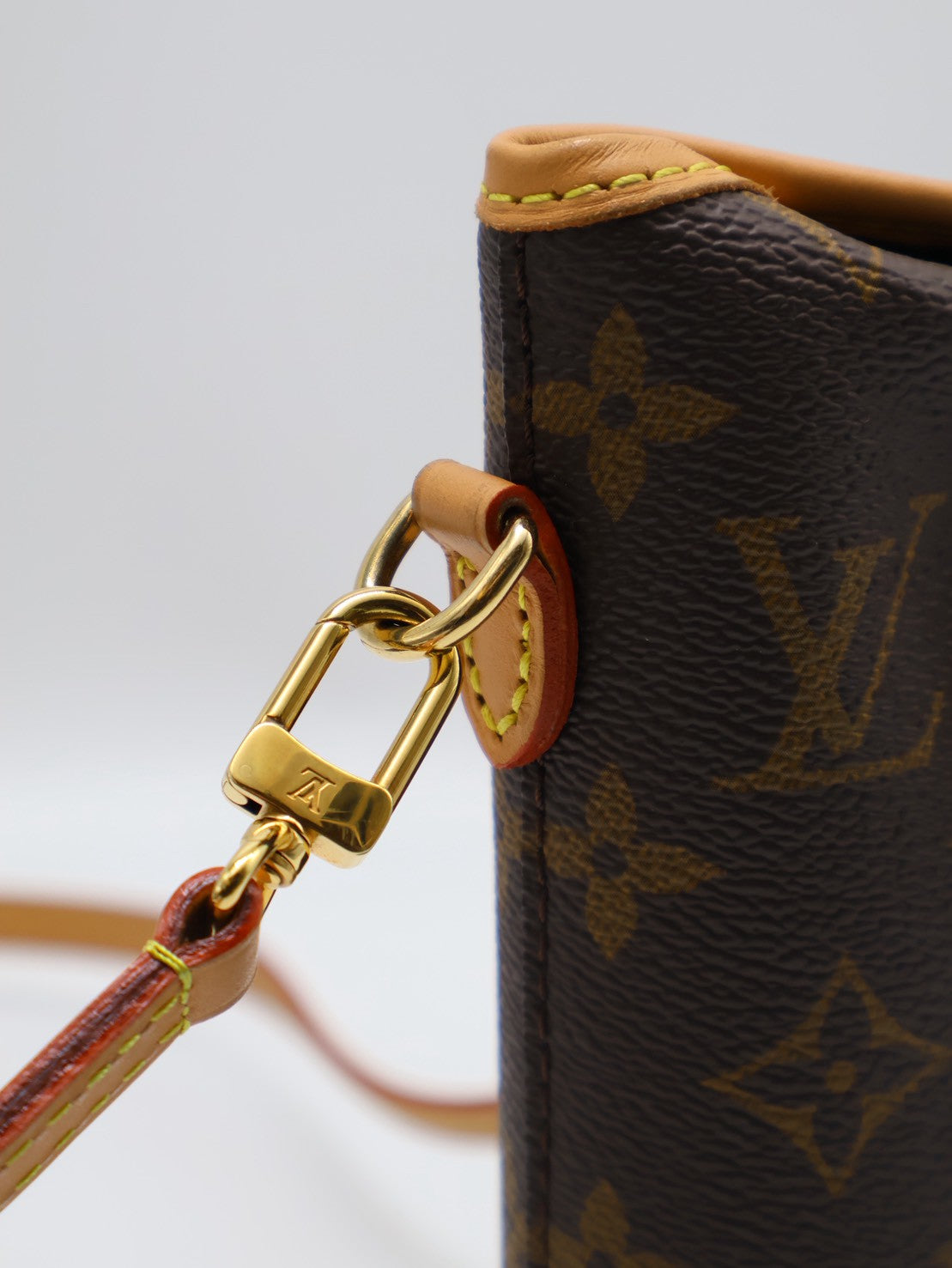 LOUIS VUITTON Fold Me薯條包