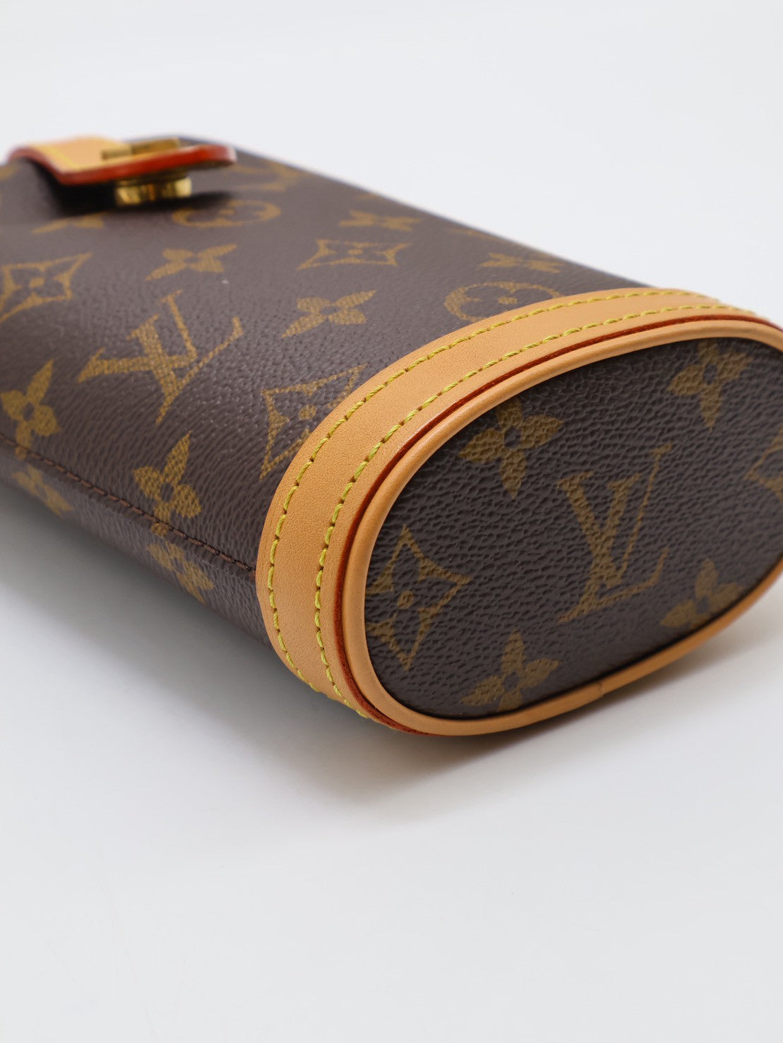 LOUIS VUITTON Fold Me薯條包