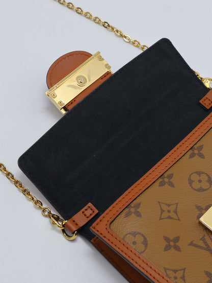 LOUIS VUITTON Dauphine達芙妮鍊帶小包