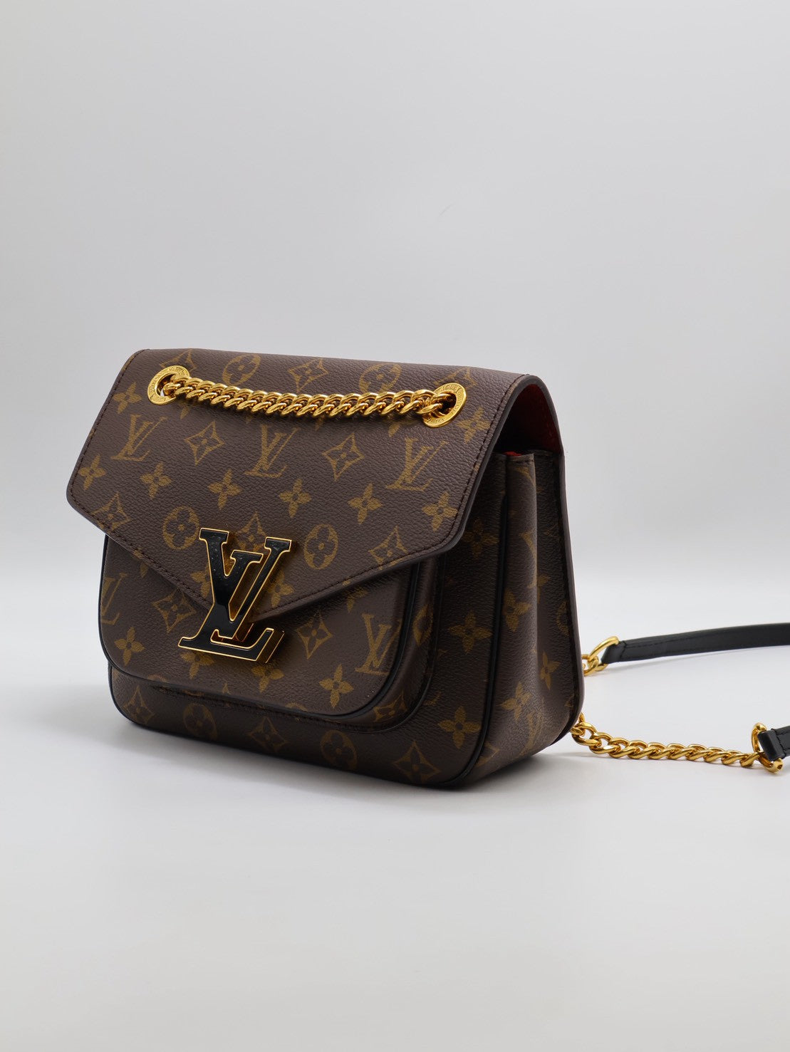 LOUIS VUITTON Passy郵差包