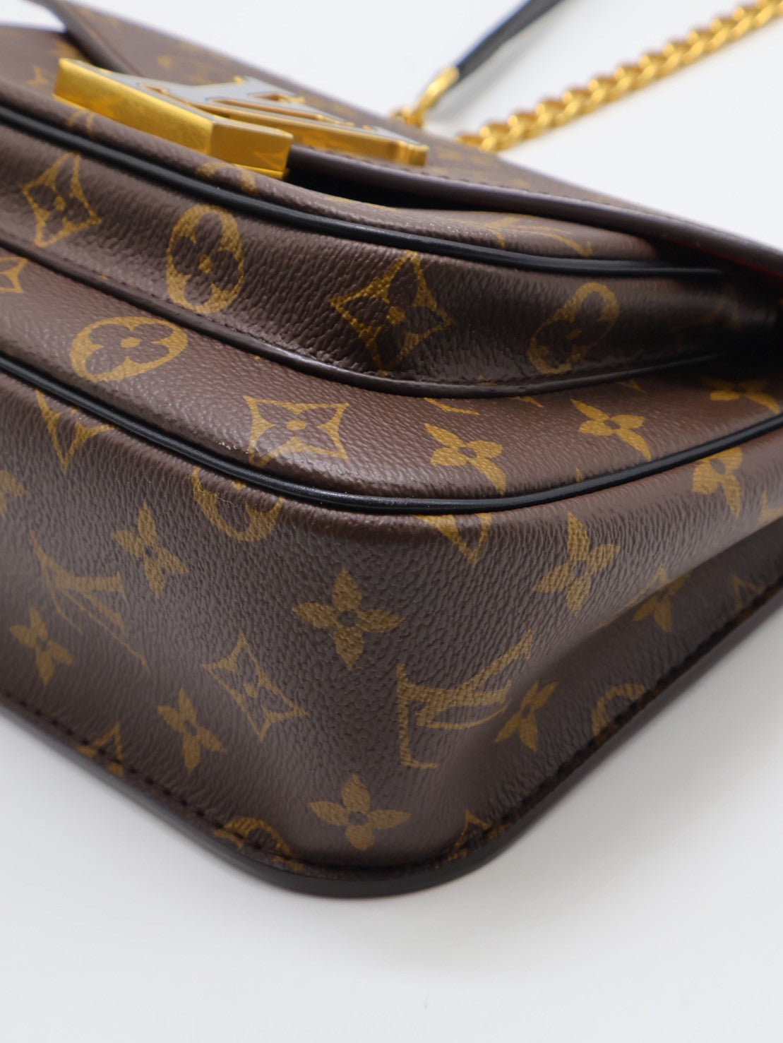 LOUIS VUITTON Passy郵差包