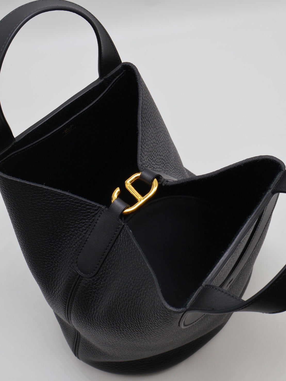 HERMES In The Loop 23 -  Noir 89 黑金 B