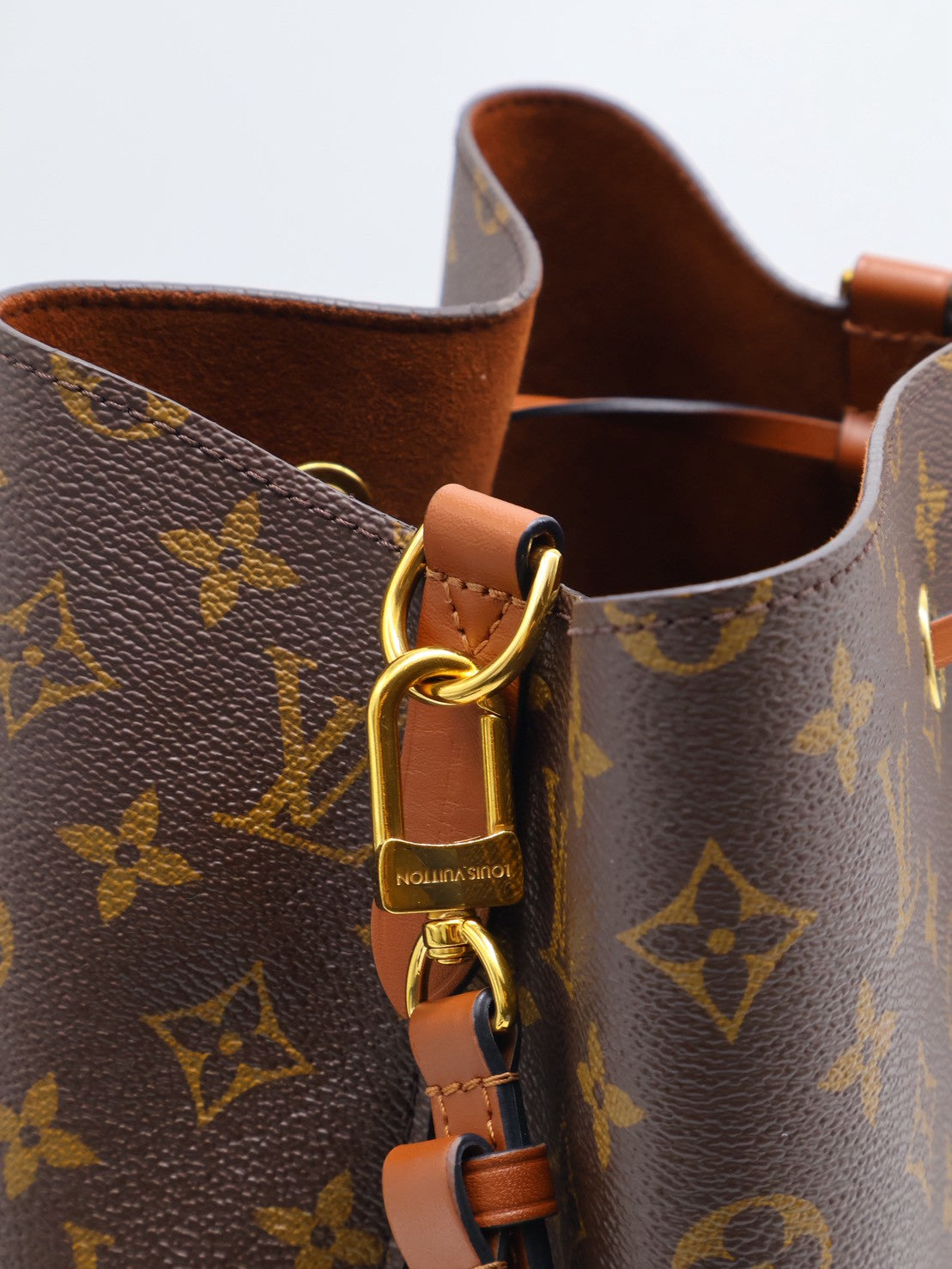 LOUIS VUITTON Neonoe水桶包 - MM棕