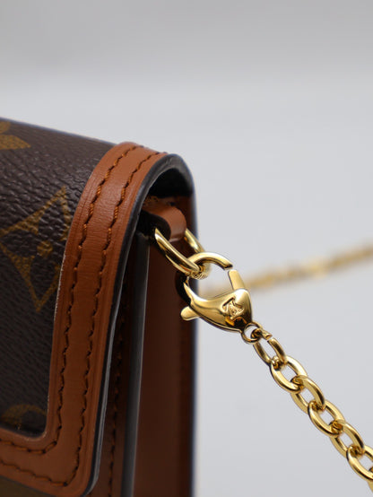 LOUIS VUITTON Dauphine達芙妮鍊帶小包