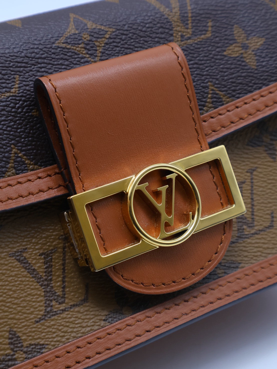 LOUIS VUITTON Dauphine達芙妮鍊帶小包