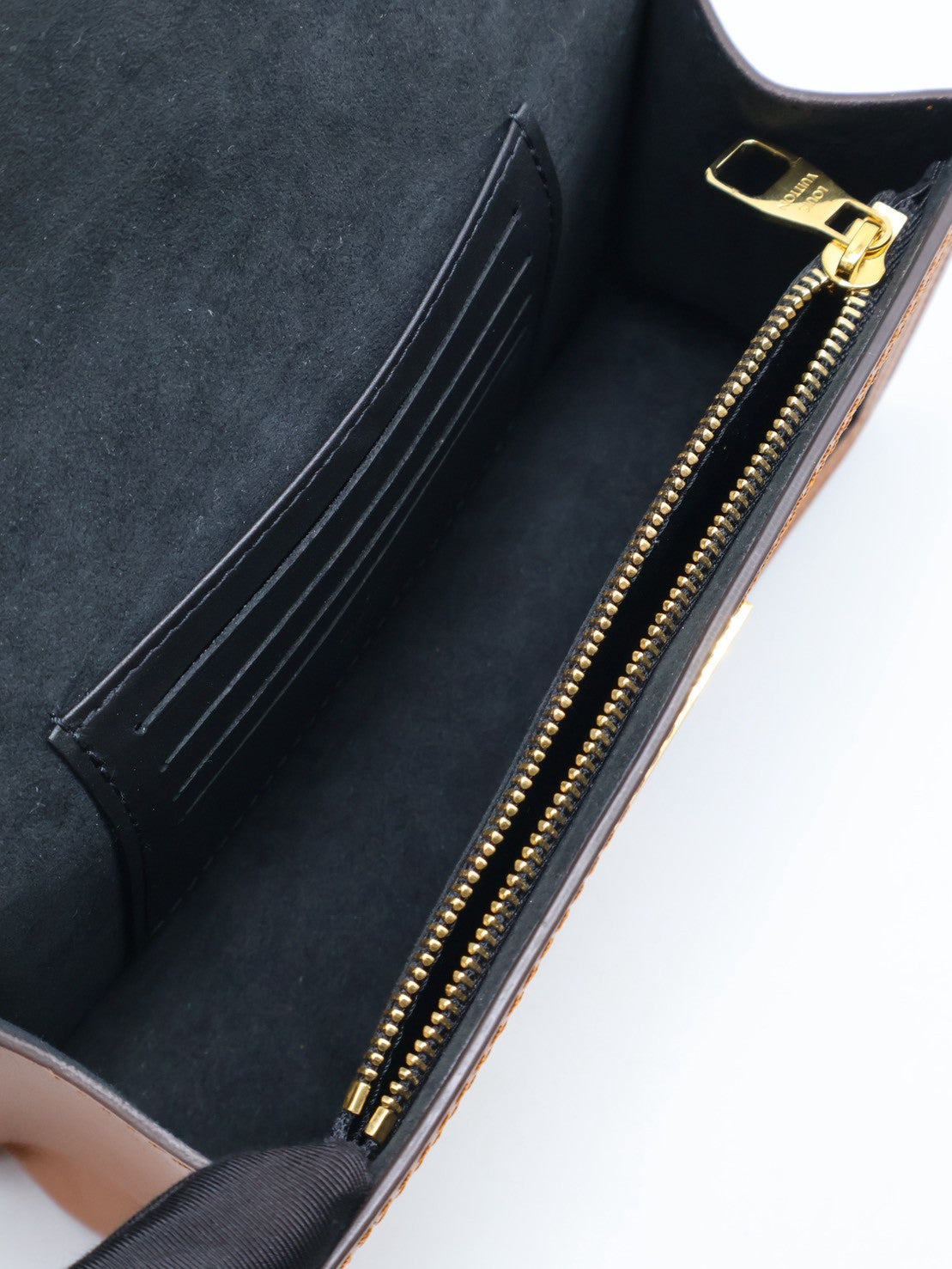 LOUIS VUITTON Dauphine達芙妮鍊帶小包