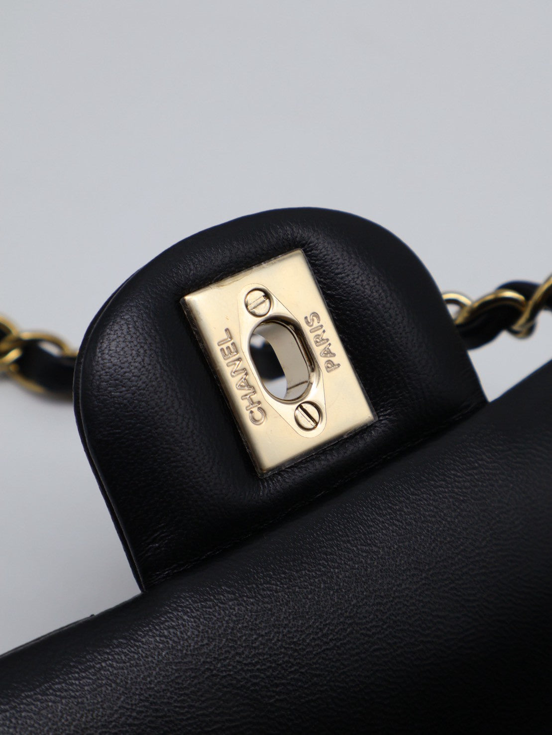 CHANEL 經典口蓋包Mini CF20 - 黑金