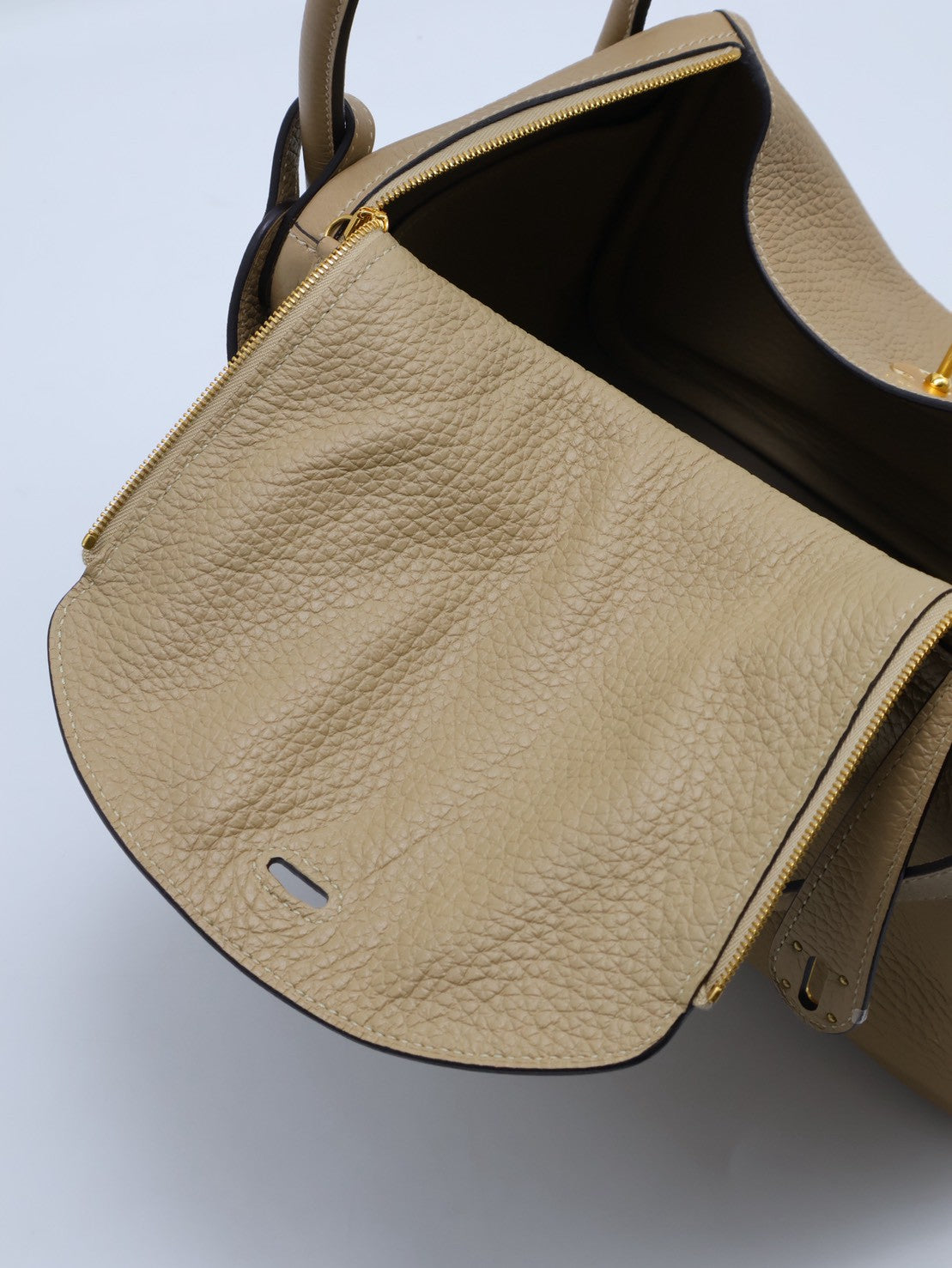HERMES Lindy 26 - Trench S2 風衣灰金 Z