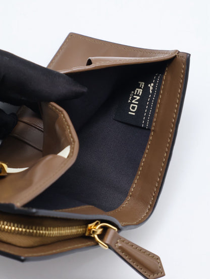 FENDI 經典FF雙折短夾