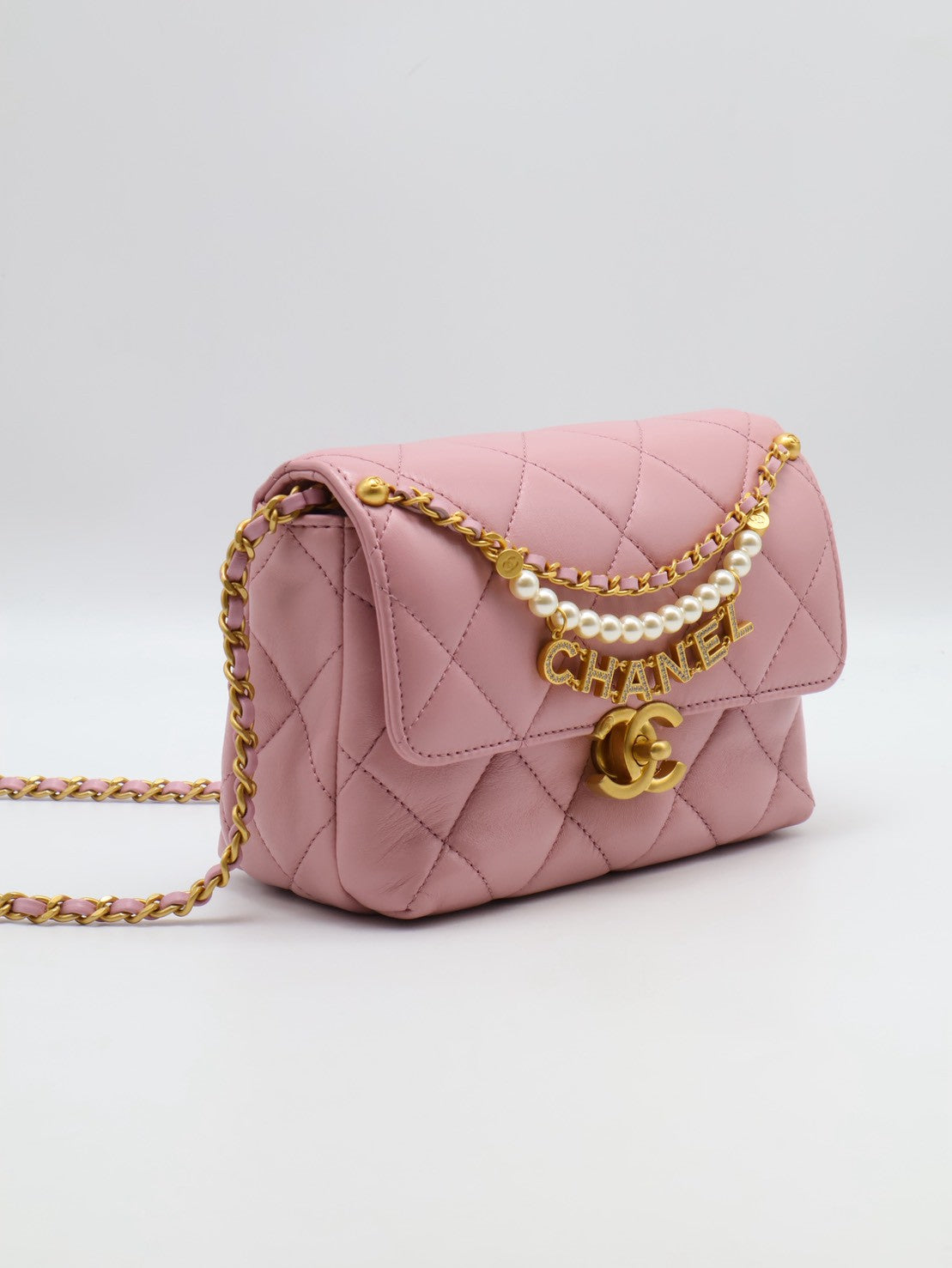 CHANEL 24A珍珠字母鍊方胖子 20 - 粉金