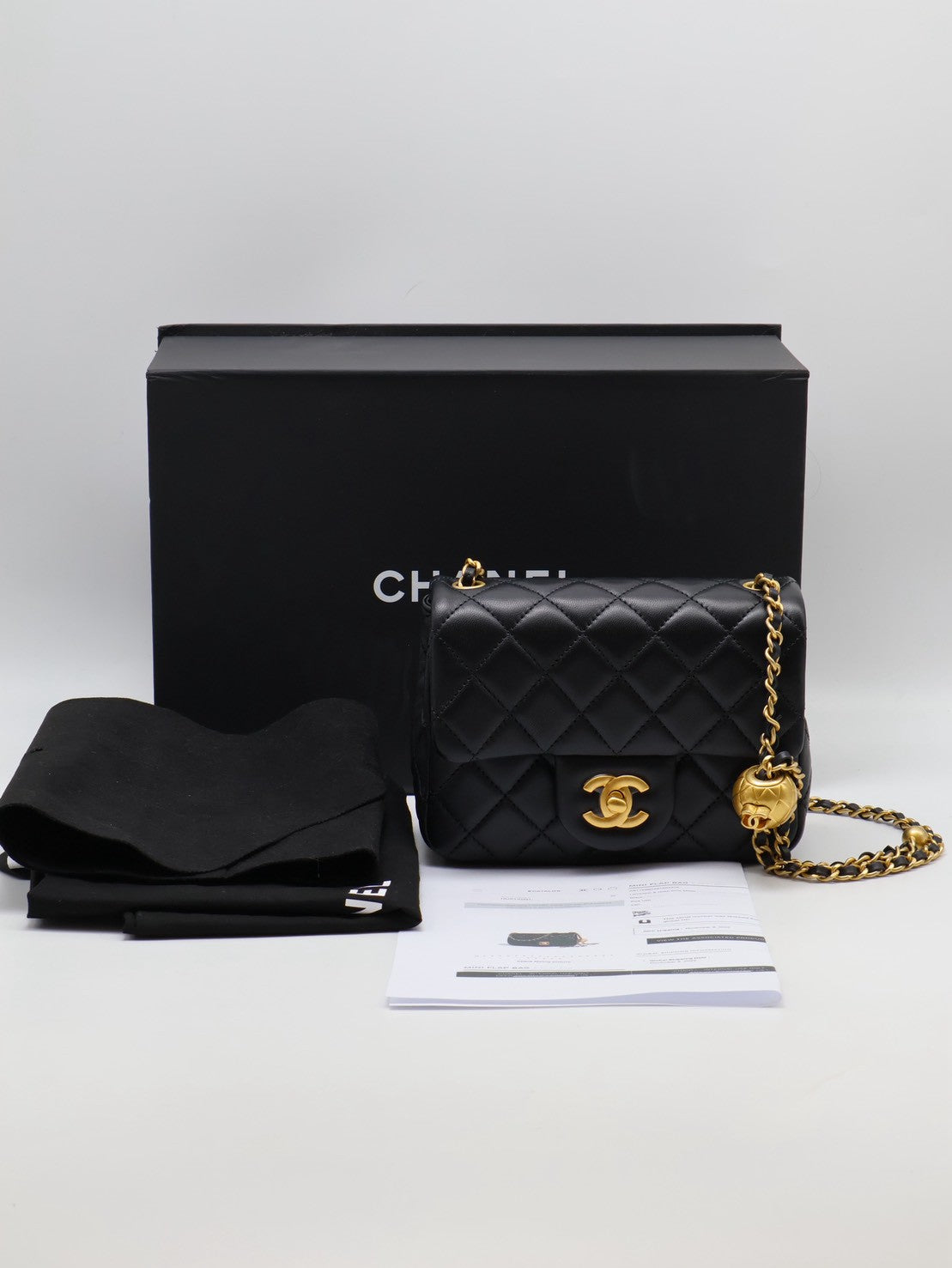 CHANEL 經典口蓋包方胖子 17 - 金球黑金