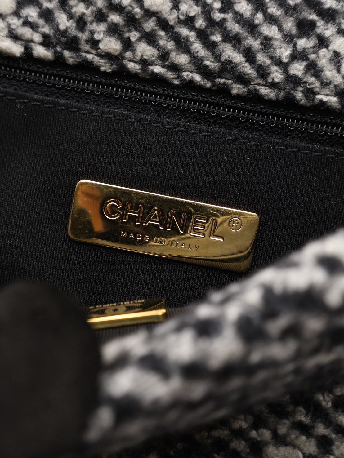 CHANEL 19 Bag 菱格紋手提肩背包 26 - 毛呢金