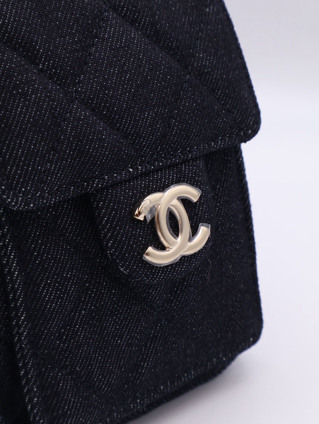 CHANEL 25 Mini Hobo Bag - 單寧深藍