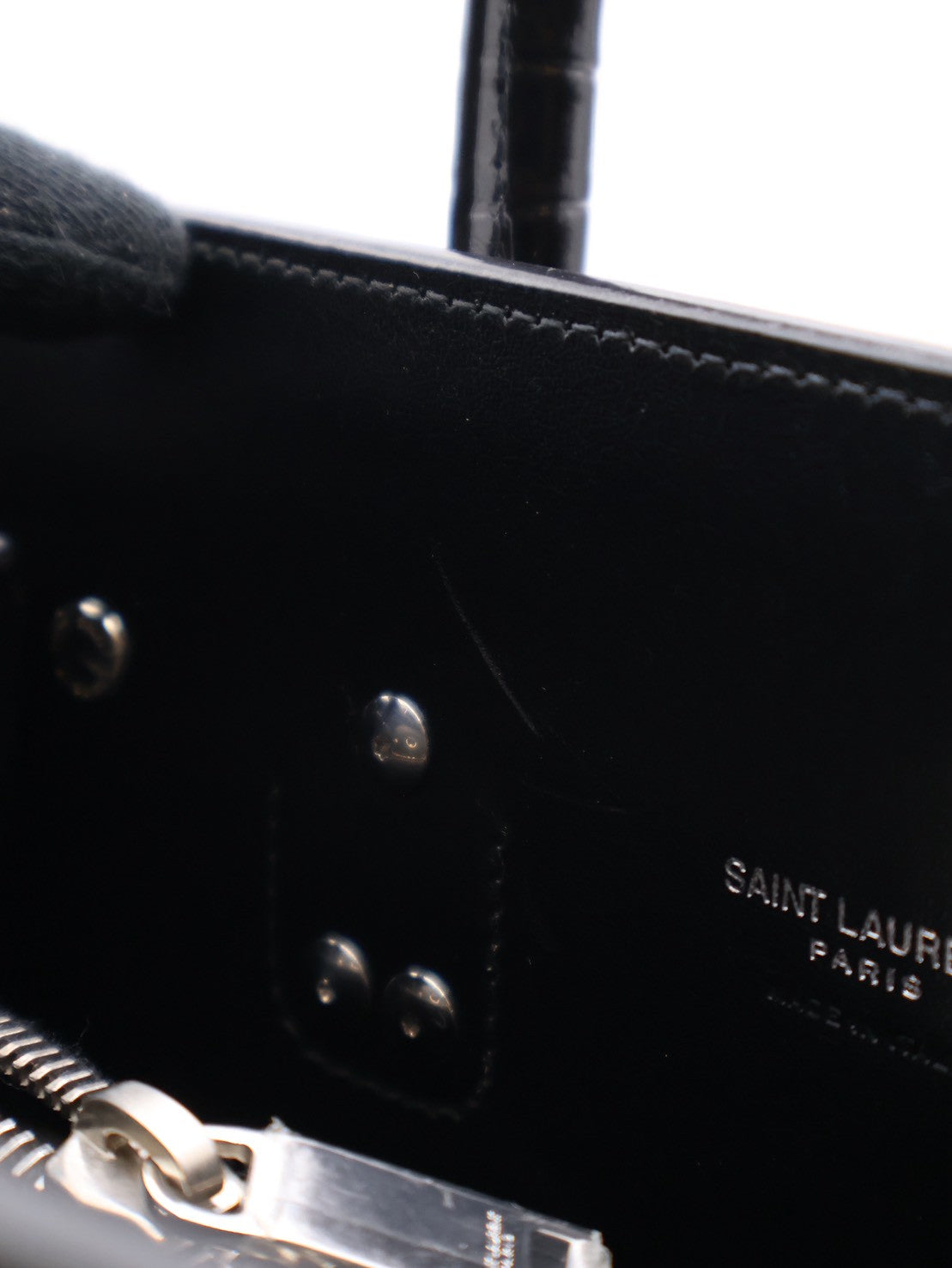 YSL Sac De Jour鱷魚壓紋手提斜背包