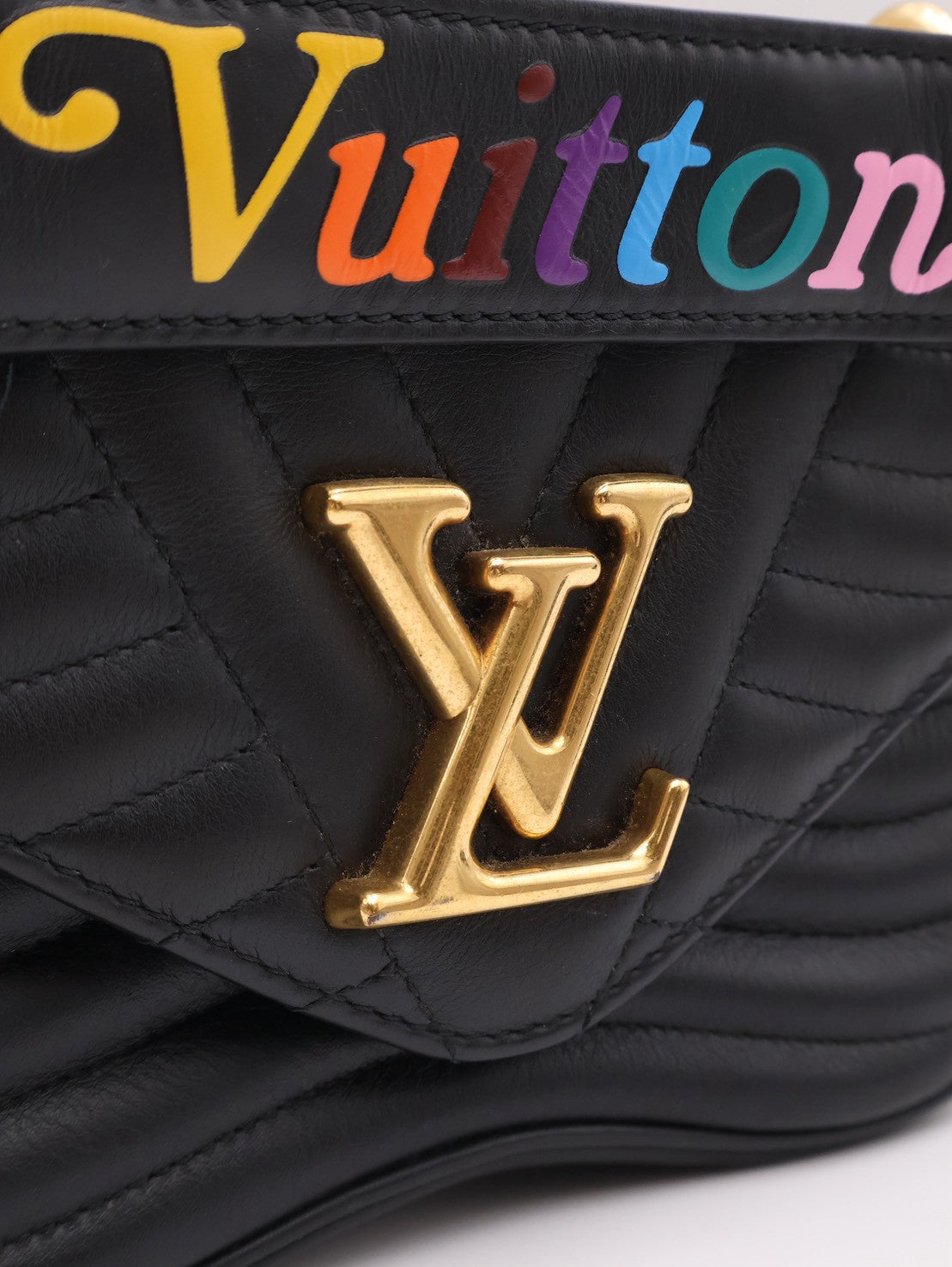LOUIS VUITTON New Mave - 彩色字母款