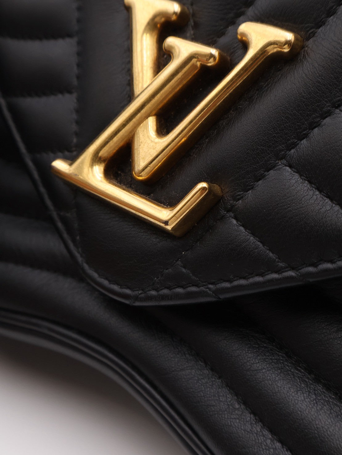 LOUIS VUITTON New Mave - 彩色字母款