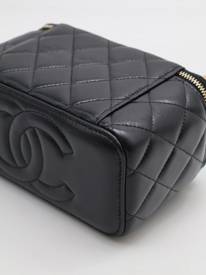 CHANEL 金球羊皮長盒子 - 黑金