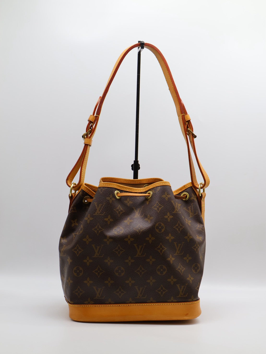 LOUIS VUITTON Noe BB老花水桶包
