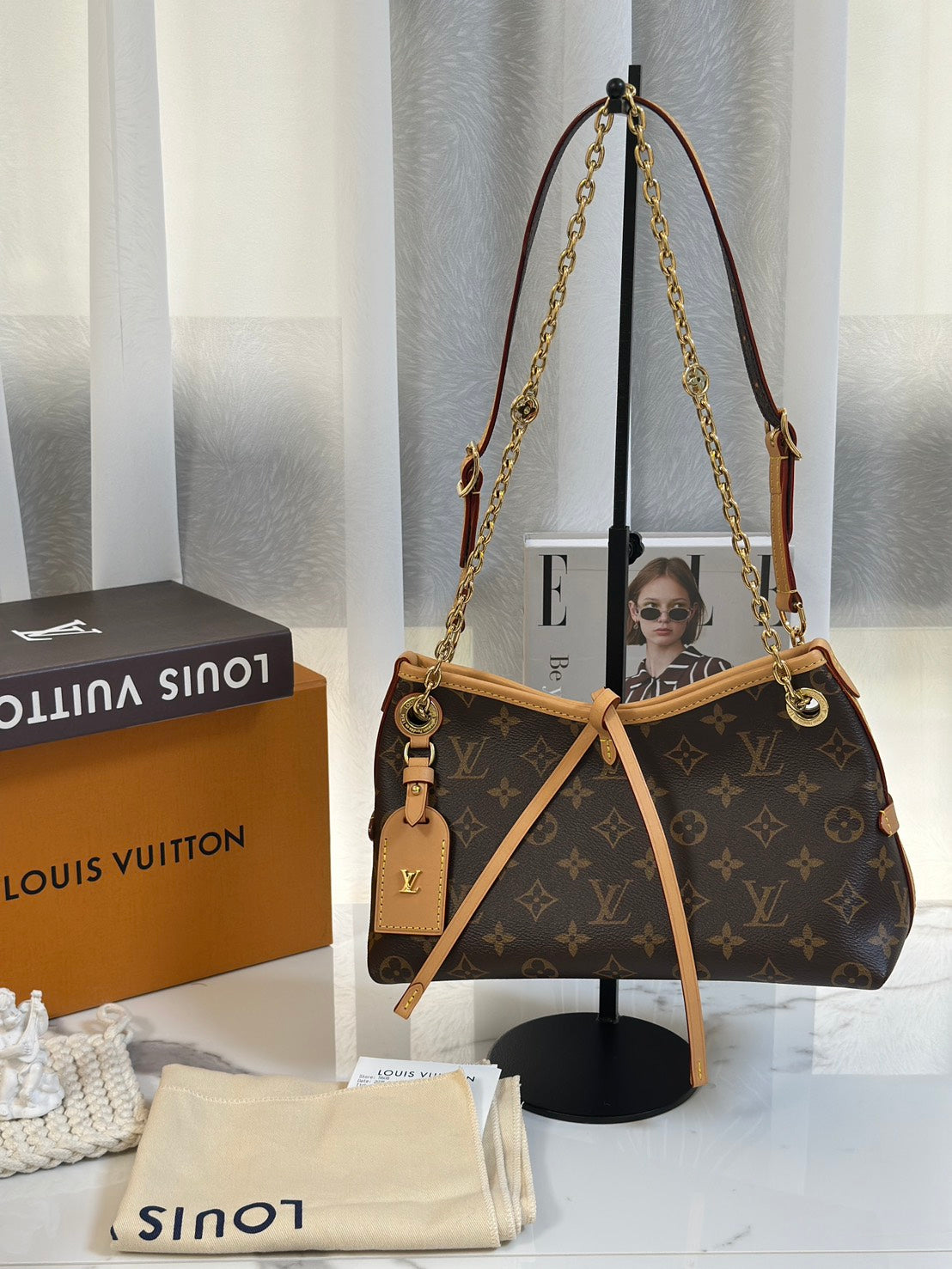 LOUIS VUITTON Carryall BB