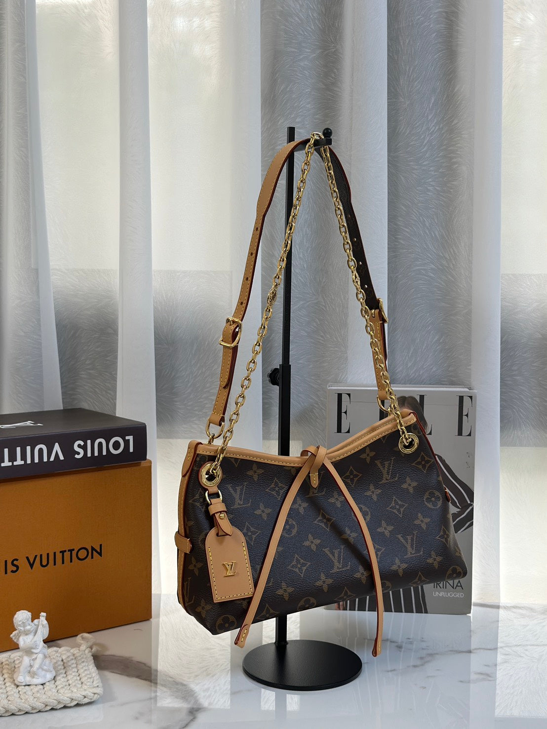 LOUIS VUITTON Carryall BB