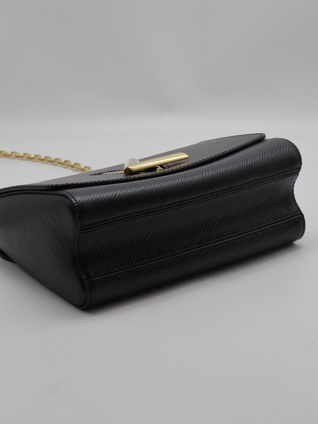 LOUIS VUITTON Twist - MM黑金