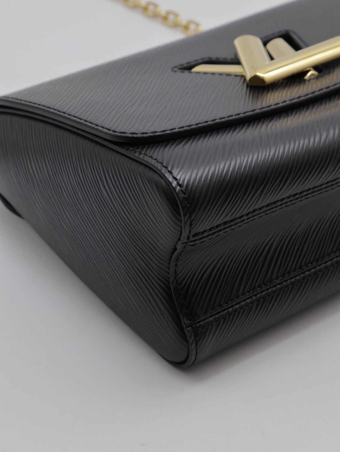 LOUIS VUITTON Twist - MM黑金