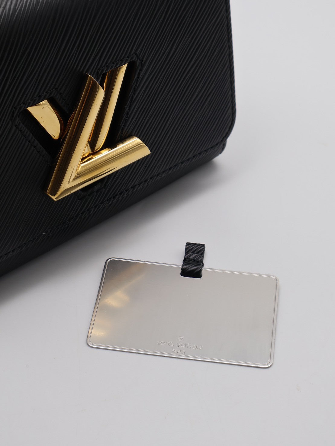 LOUIS VUITTON Twist - PM黑金