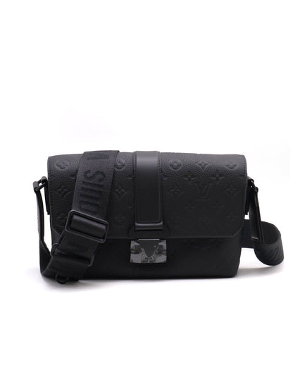 LOUIS VUITTON S-Cape 壓紋牛皮郵差包 - 黑