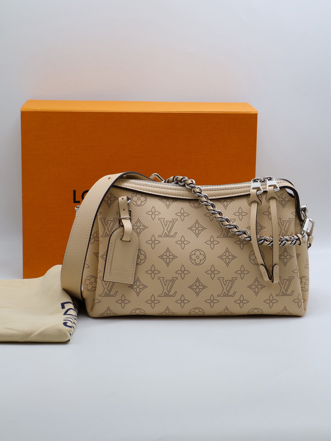 LOUIS VUITTON Hand It All - PM奶油白