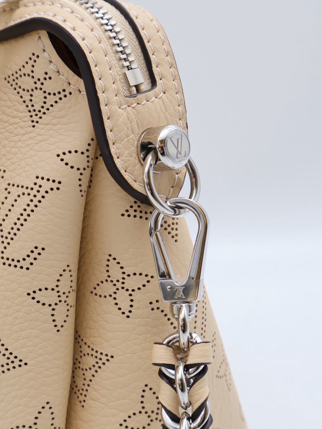 LOUIS VUITTON Hand It All - PM奶油白