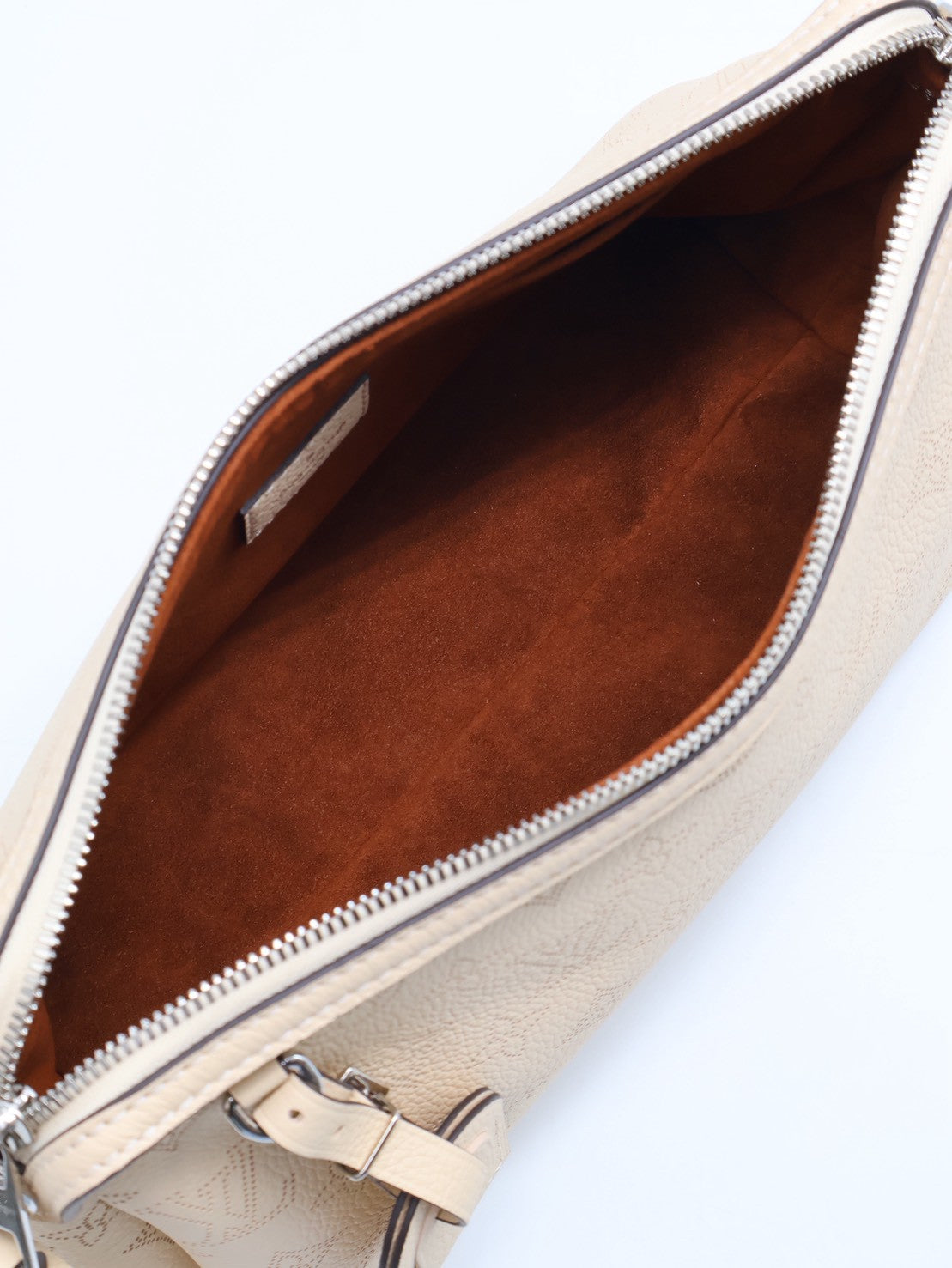 LOUIS VUITTON Hand It All - PM奶油白