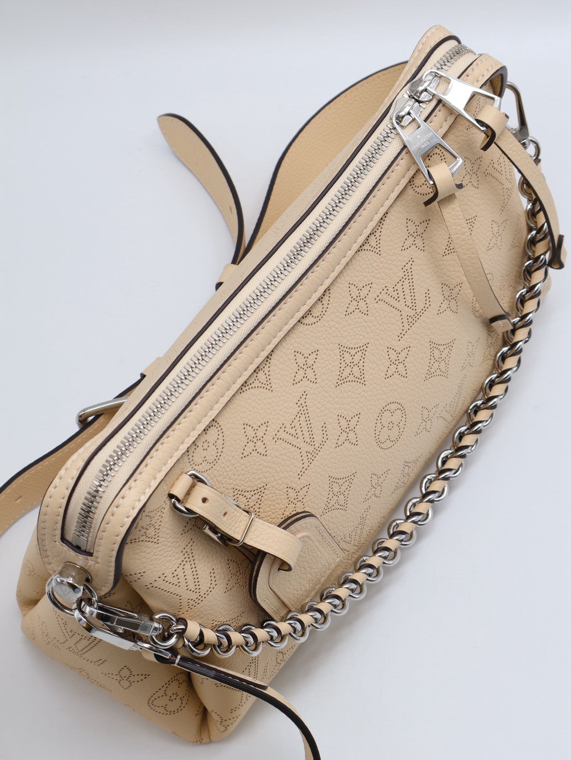 LOUIS VUITTON Hand It All - PM奶油白