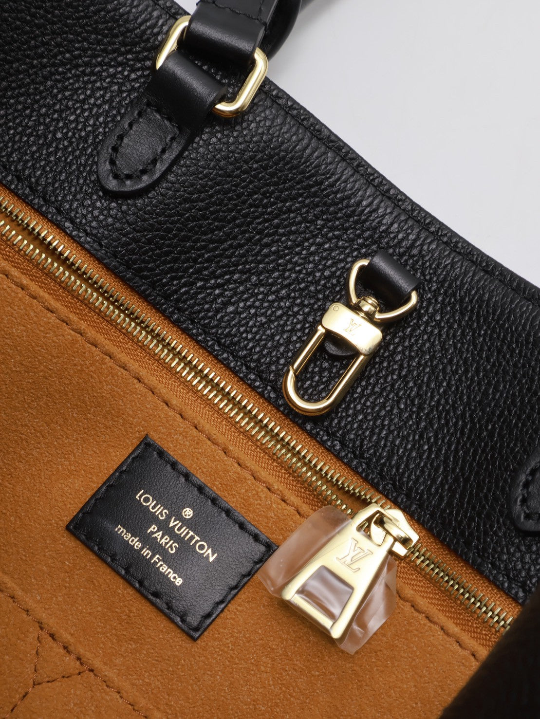 LOUIS VUITTON On The Go - MM黑