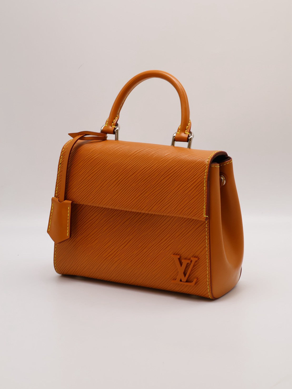 LOUIS VUITTON Cluny Mini - 棕