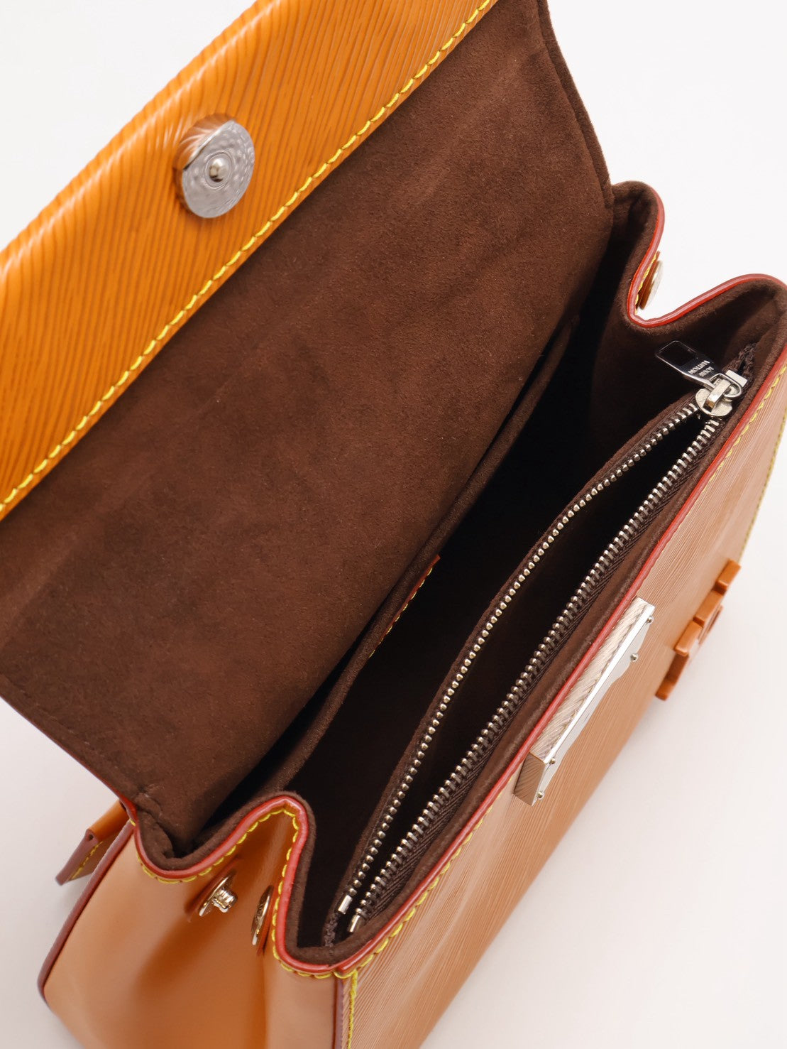 LOUIS VUITTON Cluny Mini - 棕