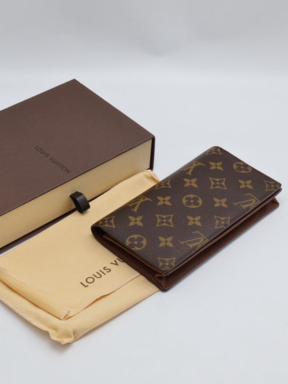 LOUIS VUITTON 經典老花雙折長夾