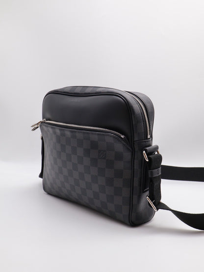 LOUIS VUITTON  Dayton棋盤格記者包 - 小號黑