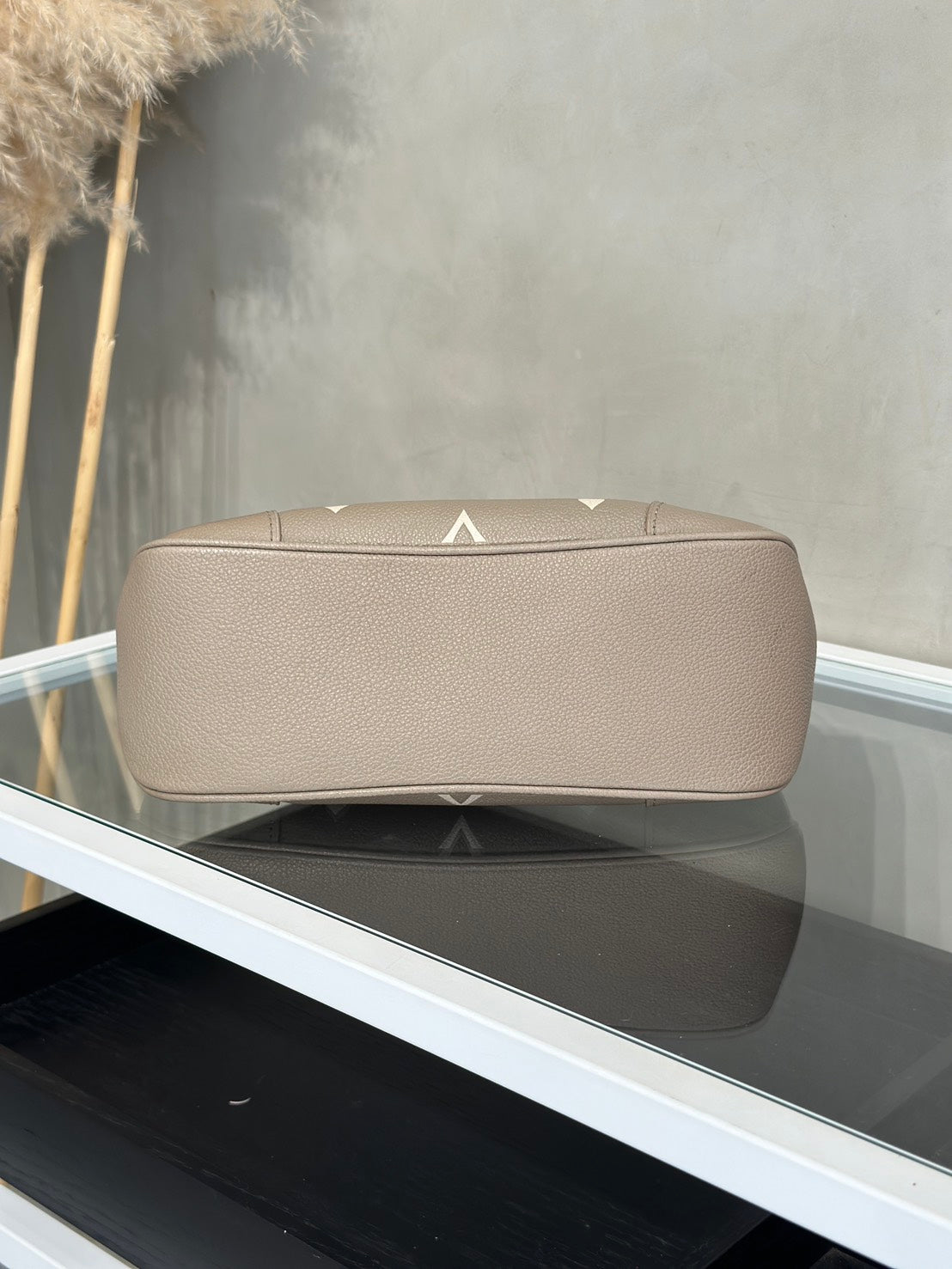 LOUIS VUITTON Boulogne牛角包 - PM斑鳩灰