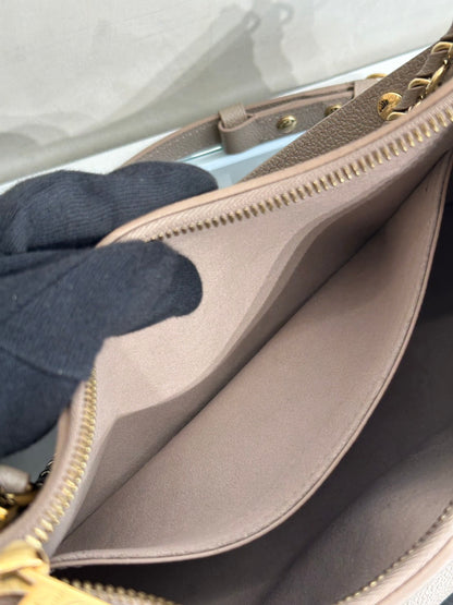 LOUIS VUITTON Boulogne牛角包 - PM斑鳩灰
