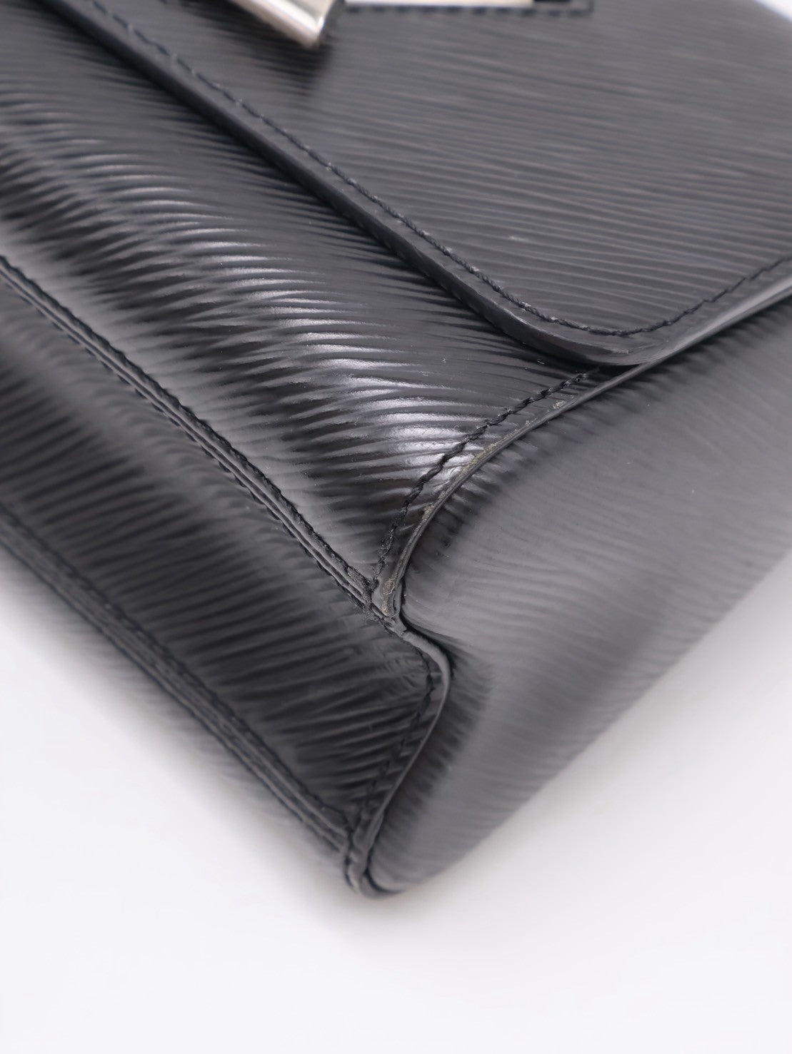 LOUIS VUITTON Twist - PM黑銀