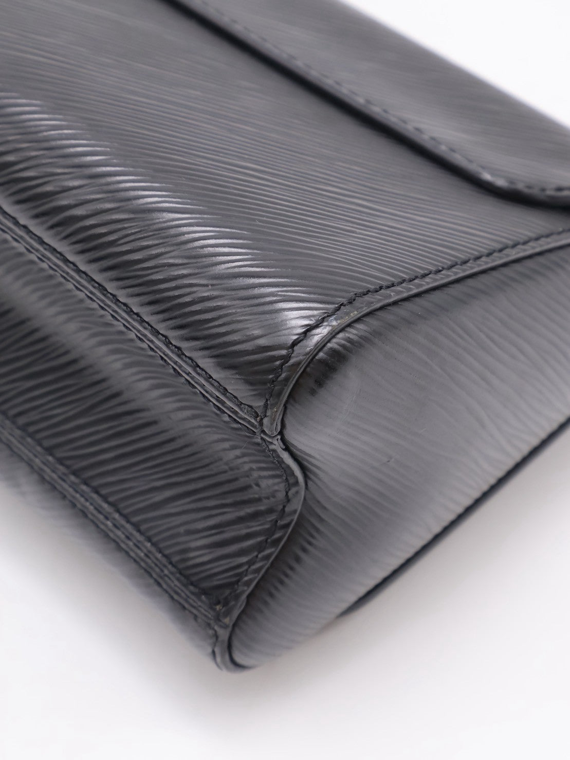 LOUIS VUITTON Twist - PM黑銀