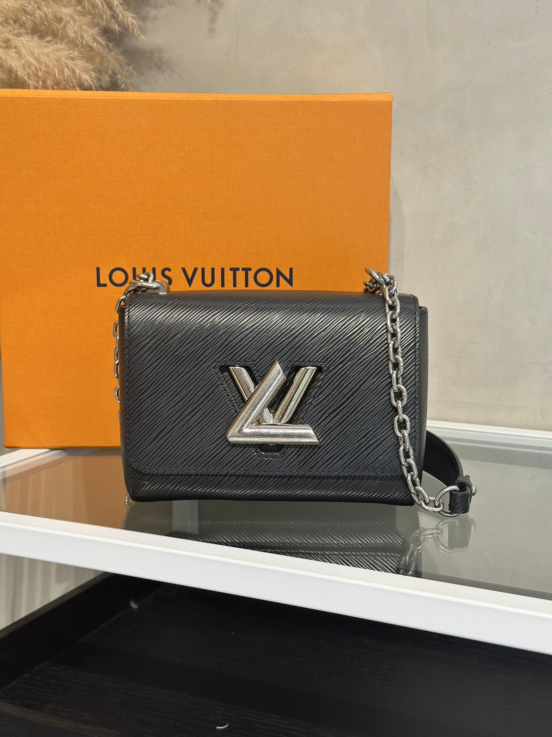 LOUIS VUITTON Twist - PM黑銀