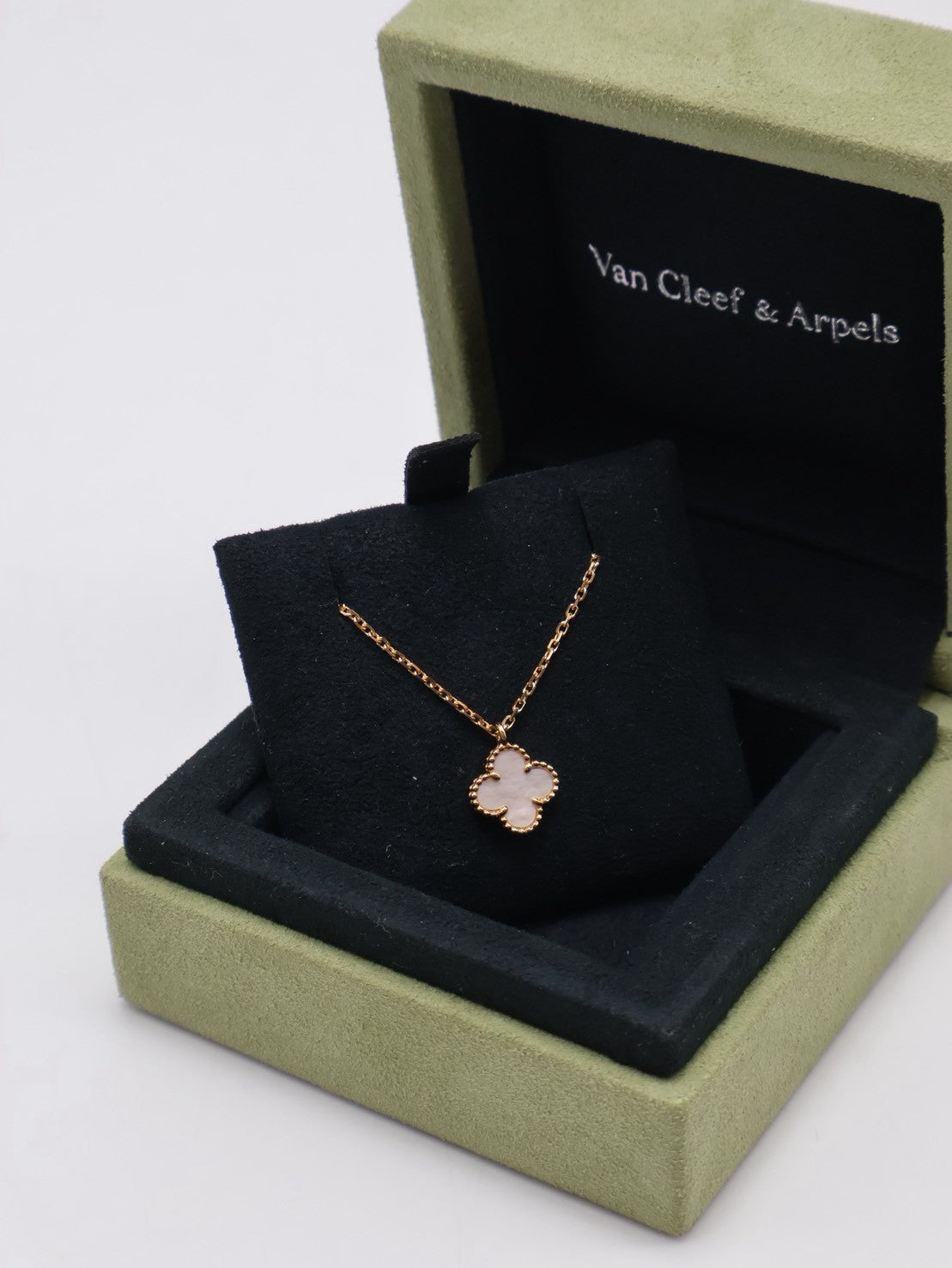 Van Cleef & Arpels 白珍珠母貝18K金項鍊 - sweet Alhambra