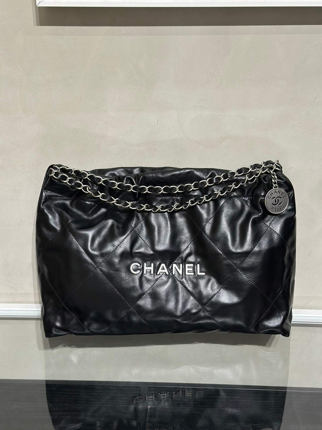 CHANEL 22 Bag - 橫版黑銀