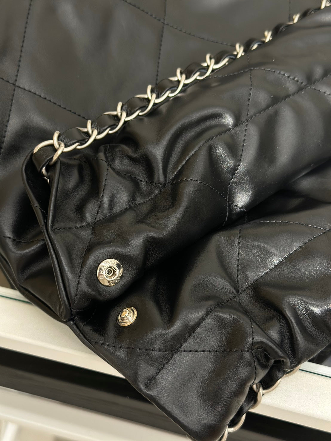 CHANEL 22 Bag - 橫版黑銀