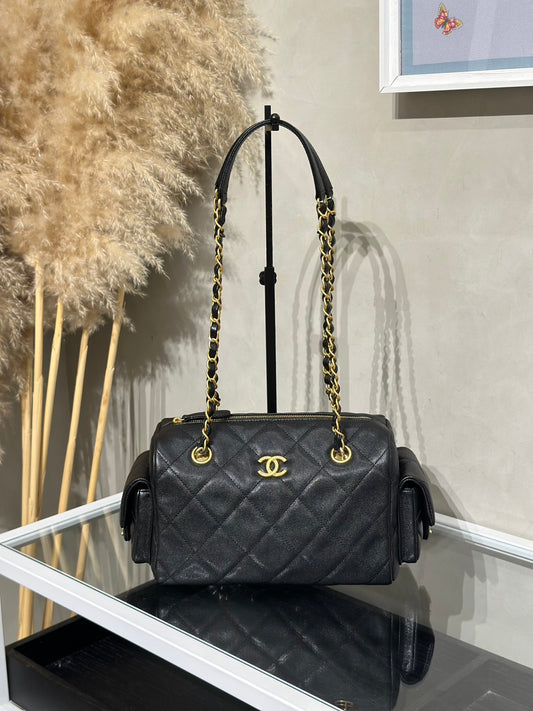 CHANEL 25K雙口袋保齡球包 - 黑金