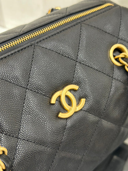 CHANEL 25K雙口袋保齡球包 - 黑金