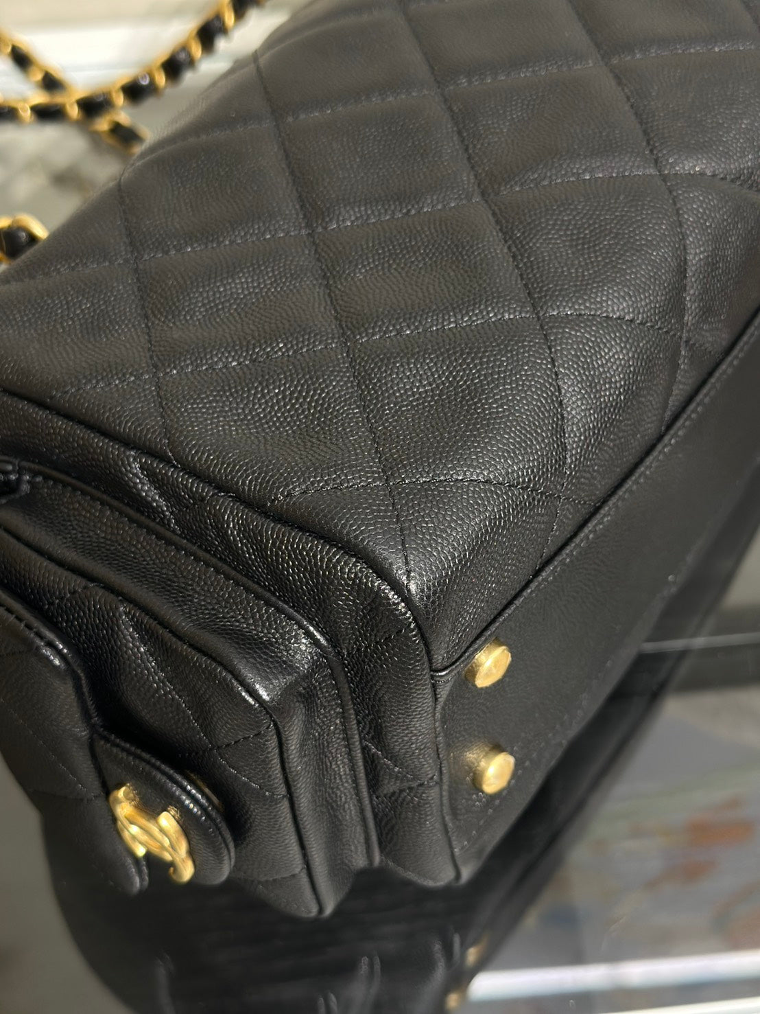 CHANEL 25K雙口袋保齡球包 - 黑金